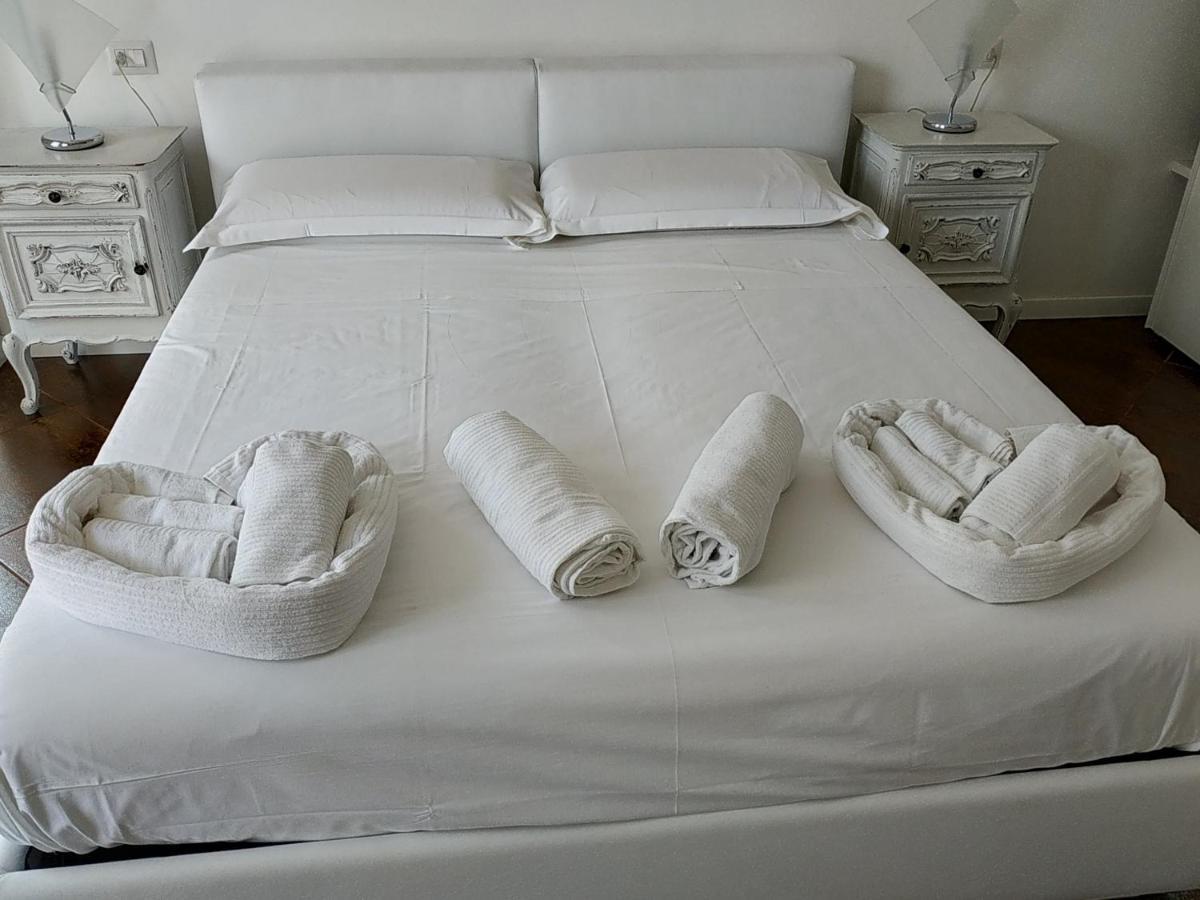 Casaviva - Casa Vacanze Betti A Rapallo Con Terrazza Luaran gambar